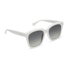 MEREDITH - WHITE CLOUD + GREY GRADIENT + POLARIZED SUNGLASSES